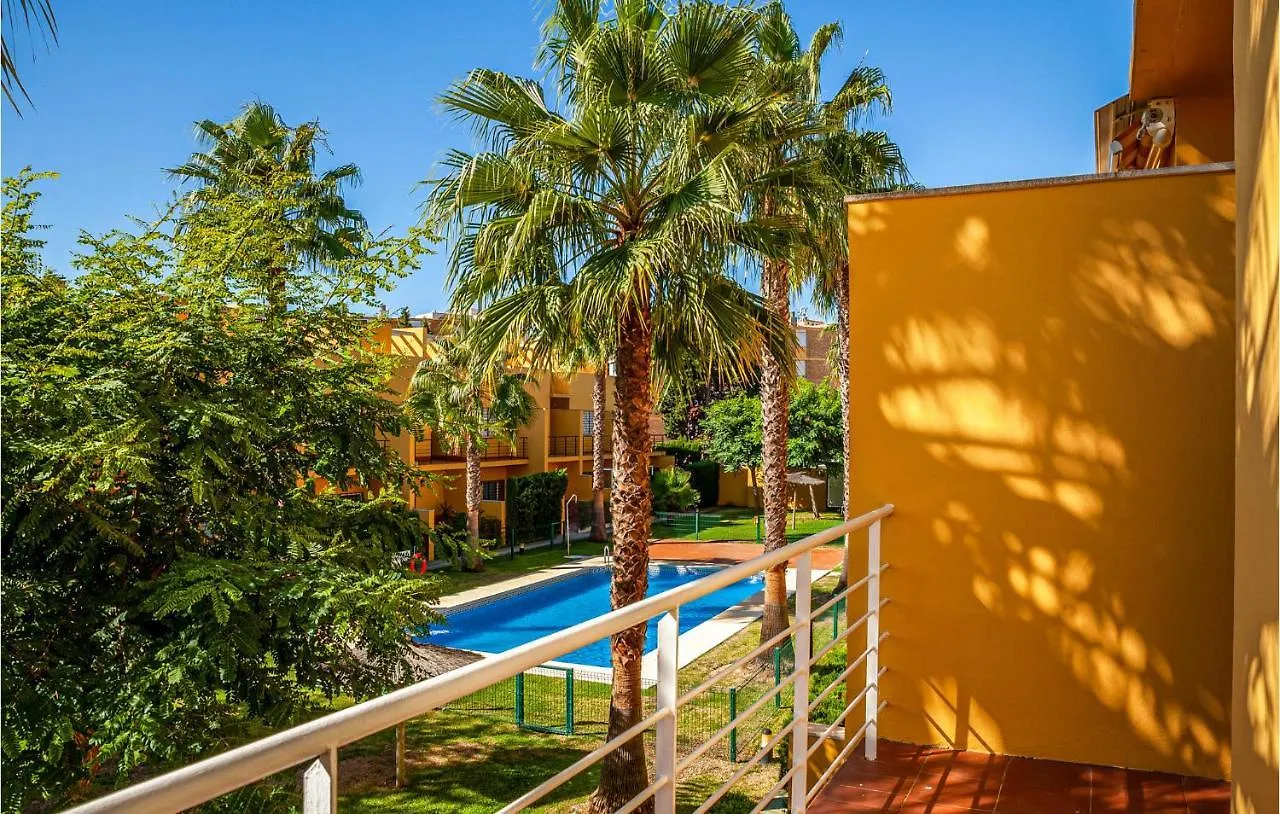 2 Bedroom Stunning Home In Isla Cristina Holiday home